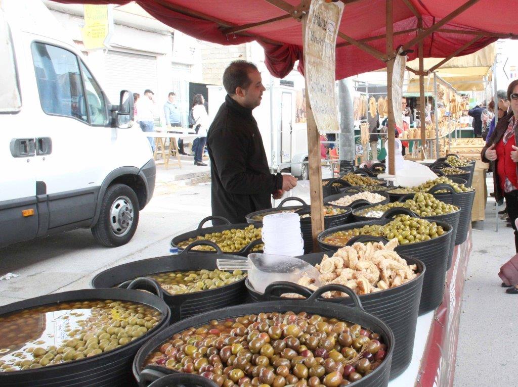 Mercado de tradiciones campesinas